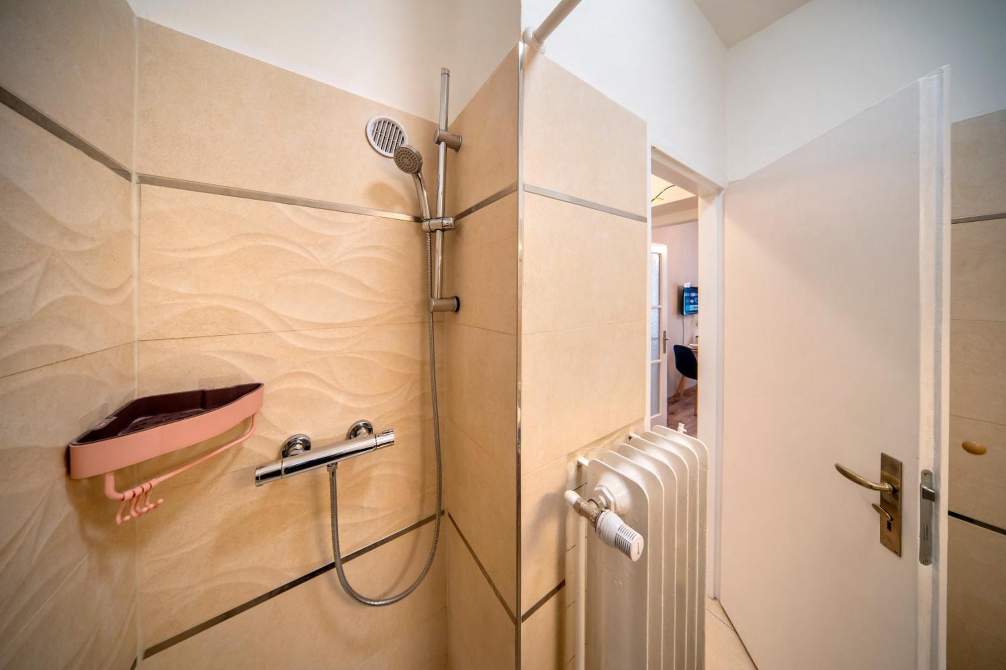 Studio Apartment - Tower Petrin Prag Dış mekan fotoğraf